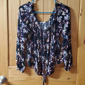 Off the shoulders top - ties in front